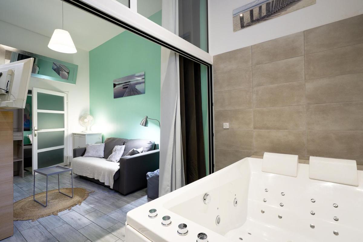 Wellkhome Appartements & Services Bordeaux Ngoại thất bức ảnh